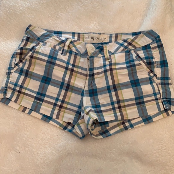 Aeropostale Stretch 3/4 multi-checked short shorts - Picture 1 of 6